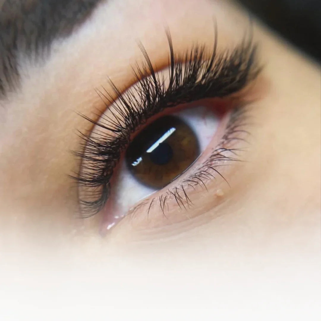 Wispy Eyelashes - The Flirty, Fun Trend Transforming Lash Extensions