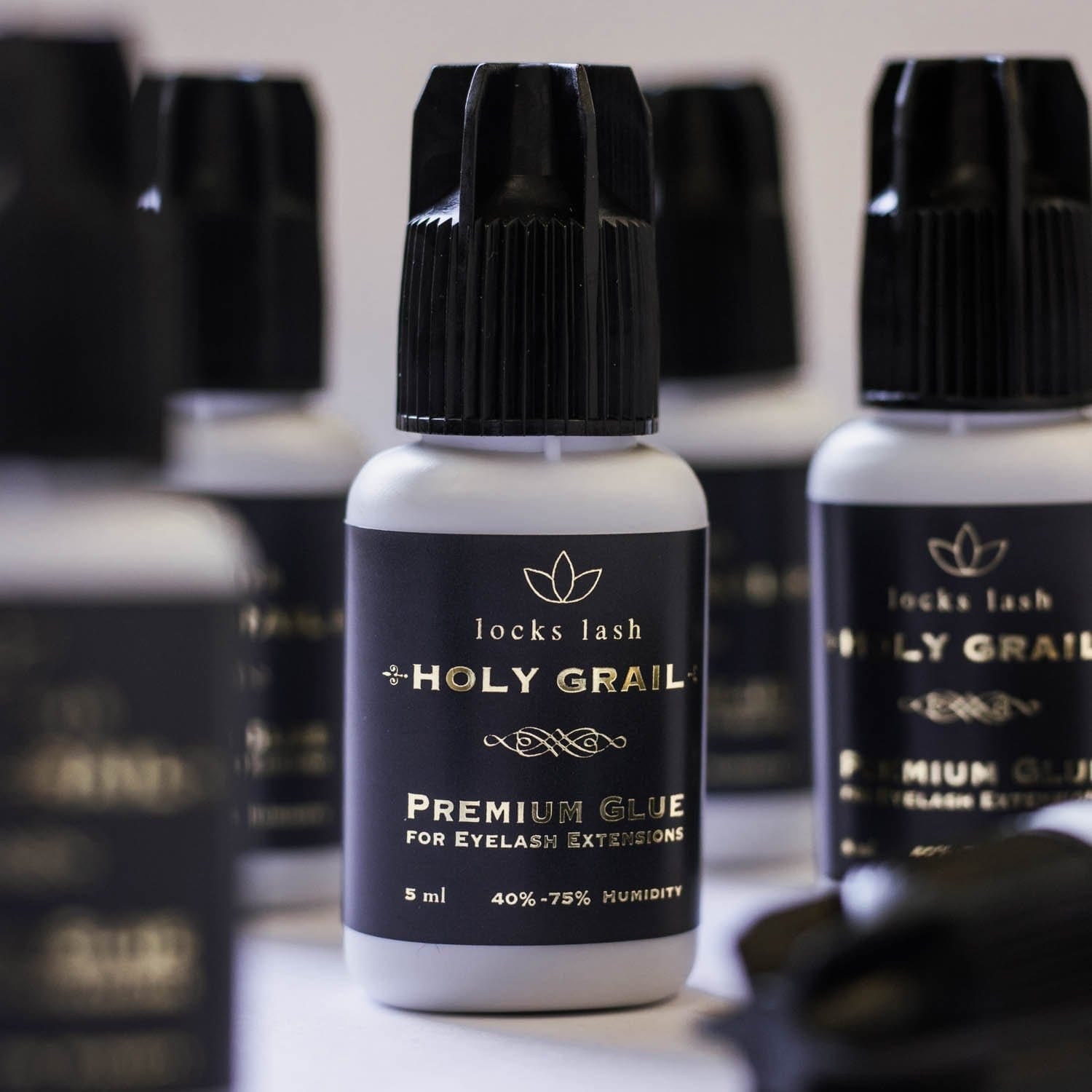 Locks Lash Holy Grail Premium Glue For Eyelash Extensions